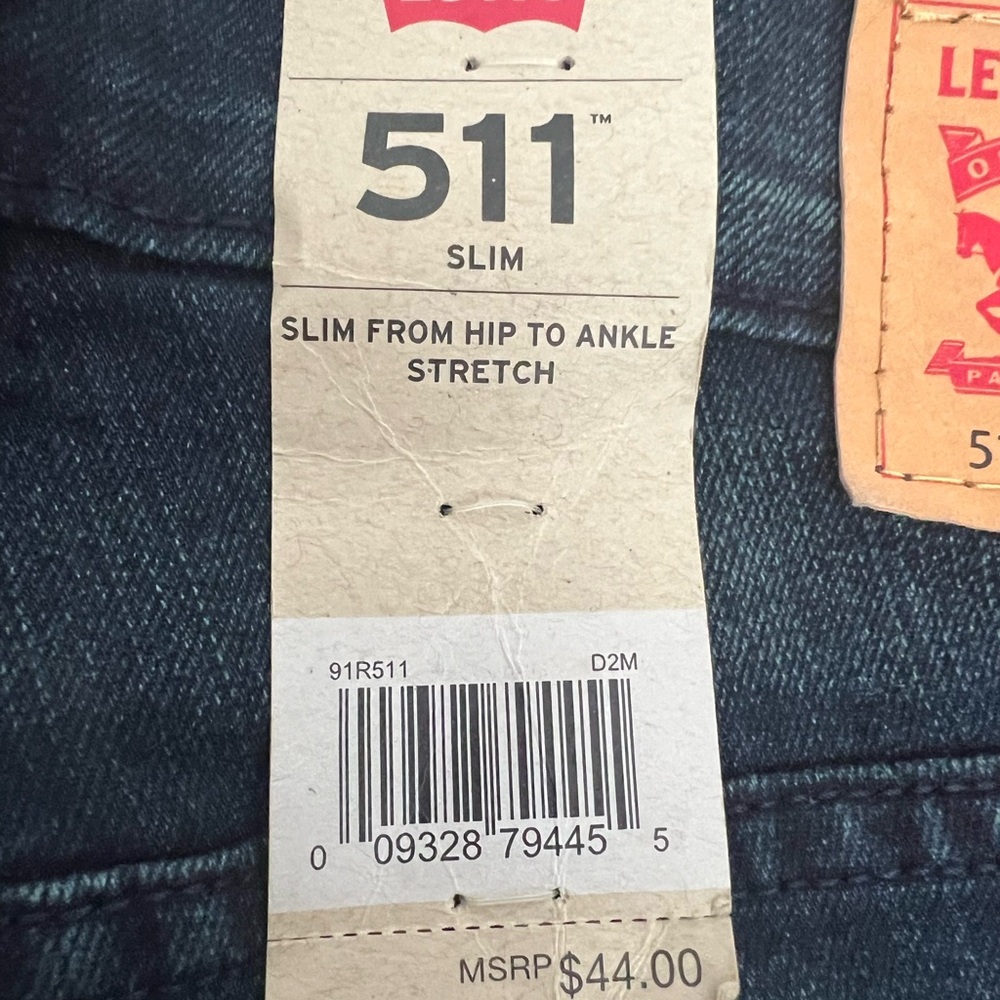 Levi's Dark Wash Slim Jeans for Men - Picture 2 of 3